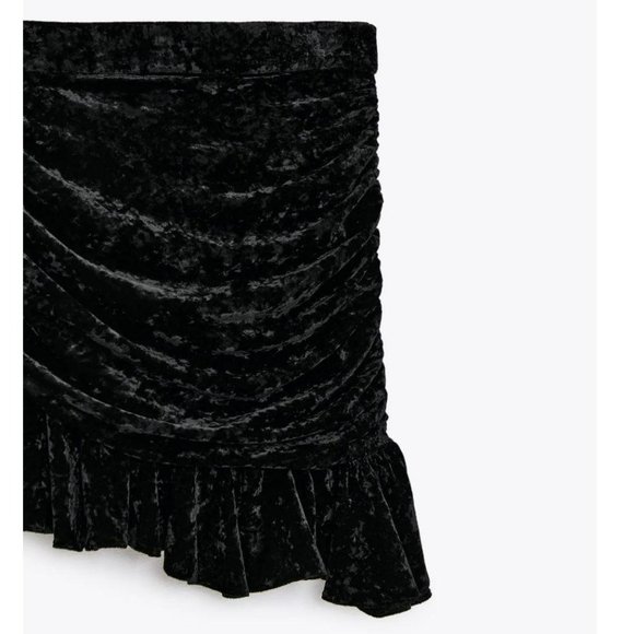 NWT ZARA High-Waist Velvet Asymmetrical Mini Skirt - Picture 7 of 9